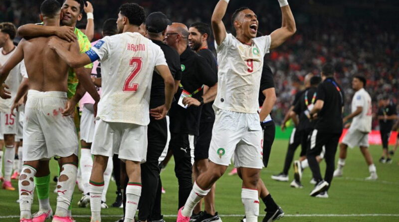 Morocco down Netherlands to reach World Cup last 16