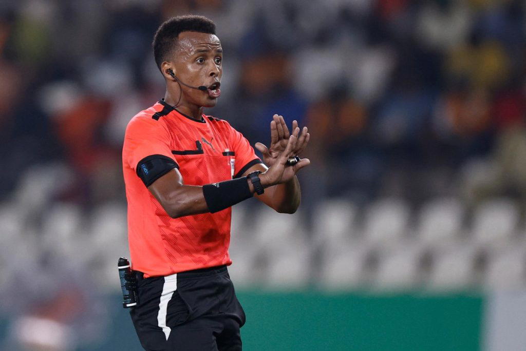 FIFA to pay Somali referee Artan full World Cup fee despite US entry denial