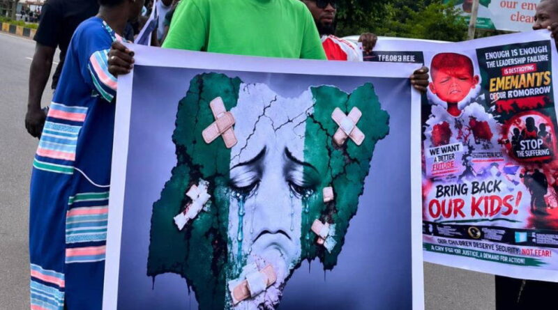 Insecurity: Ondo NUT stages rally over abduction of Oyo teachers, pupils