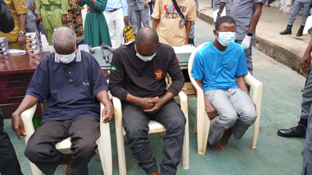 Customs arrests three over smuggled rifles, seizes N3.22bn contraband in Oyo/Osun