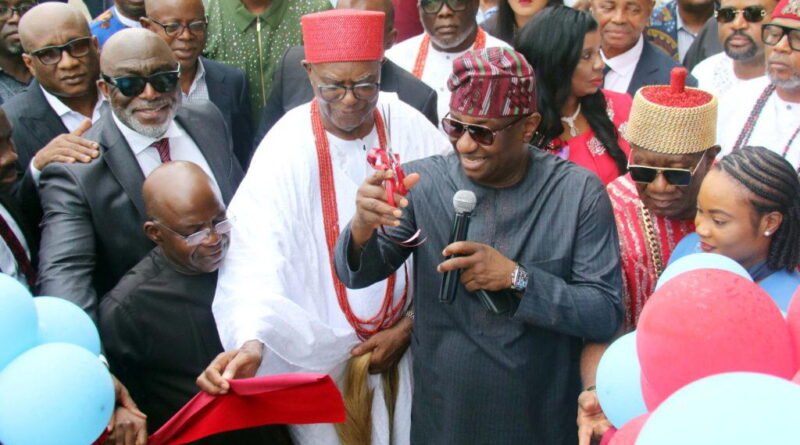 FG’s revenue deductions putting pressure on aviation sector, United Nigeria Chairman