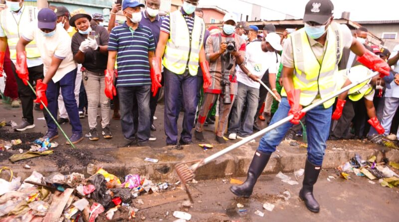 Sanwo-Olu declares war on waste in Lagos
