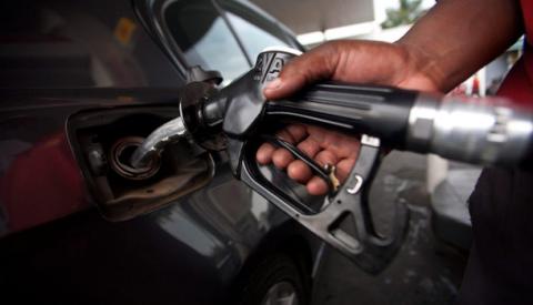FG orders marketers to reduce fuel price