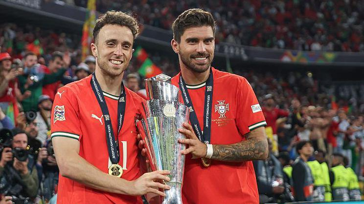 ‘I still send Diogo Jota messages’ — Reuben Neves