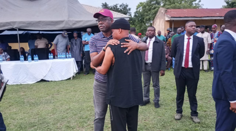 ‘All I see are videos with guns pointed at her’: Families of Oyo captives recount ordeal
