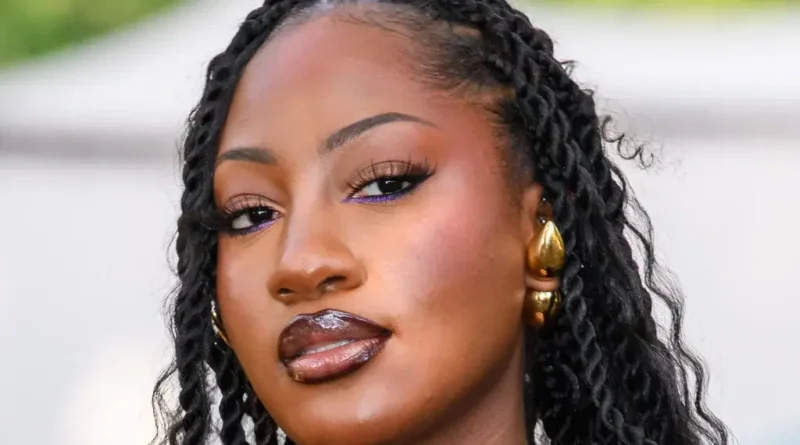Video: ‘I was nervous’ – Tems performs at Obama Center