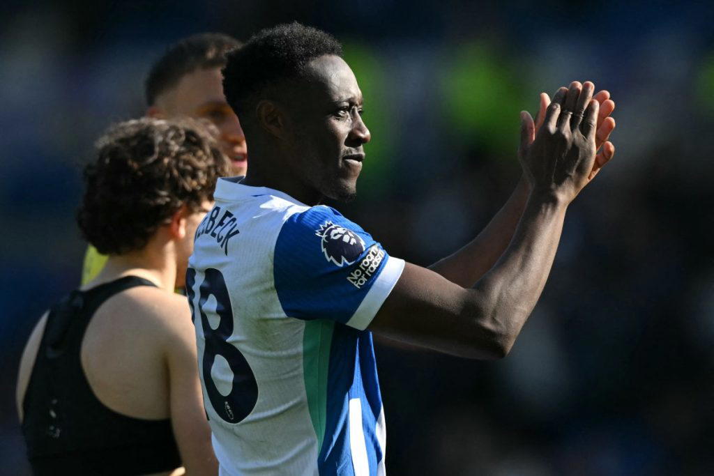 Chelsea exploring move to sign Brighton’s Welbeck – Report