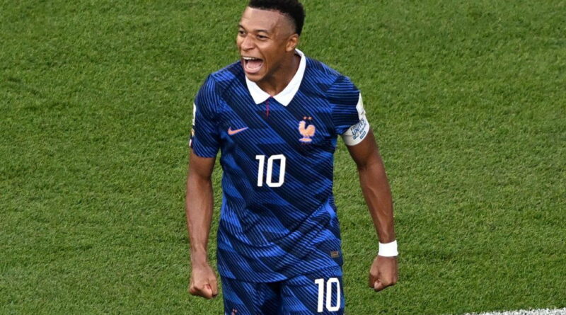 Mbappe makes World Cup history with back-to-back Golden Boot awards