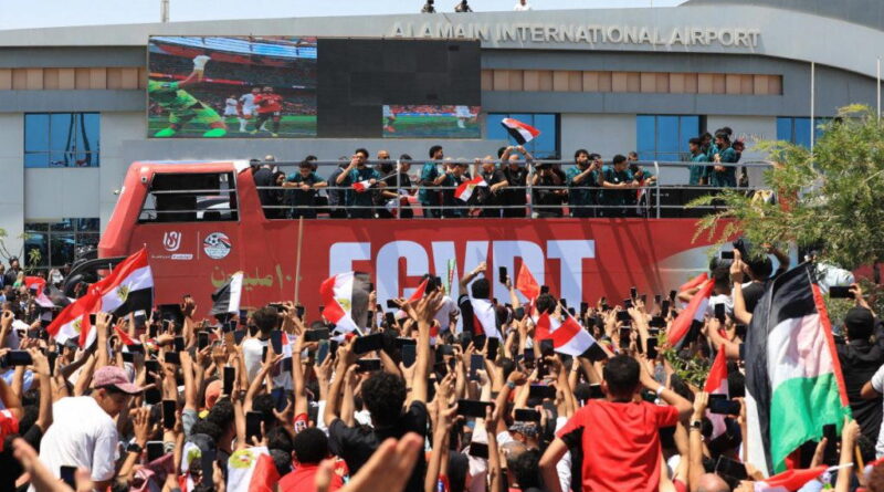 Hundreds welcome Salah’s Egypt home after best World Cup run