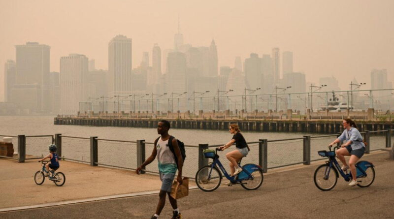 Trump threatens to increase Canada tariffs over wildfire smoke pollution