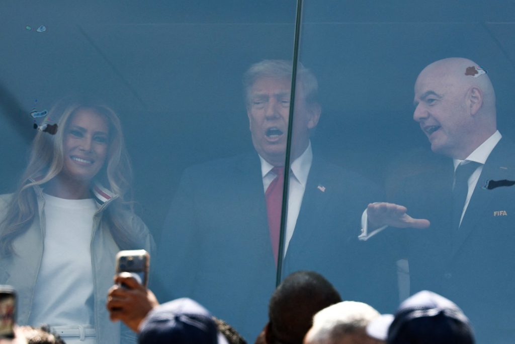 Trump arrives at stadium for World Cup final