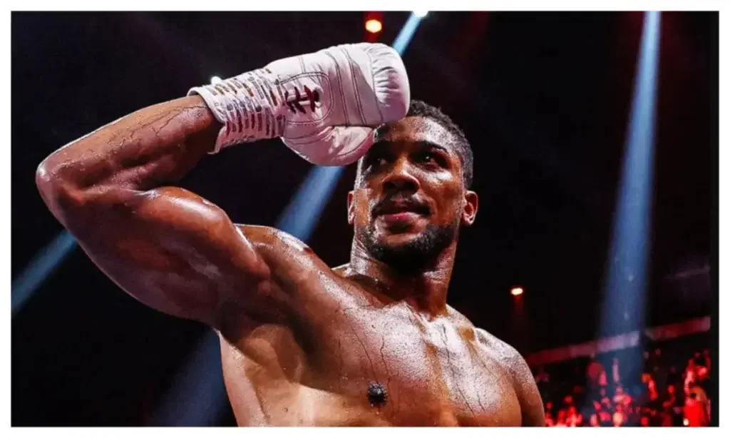Hearn says Fury-Joshua must take place in UK under current deal