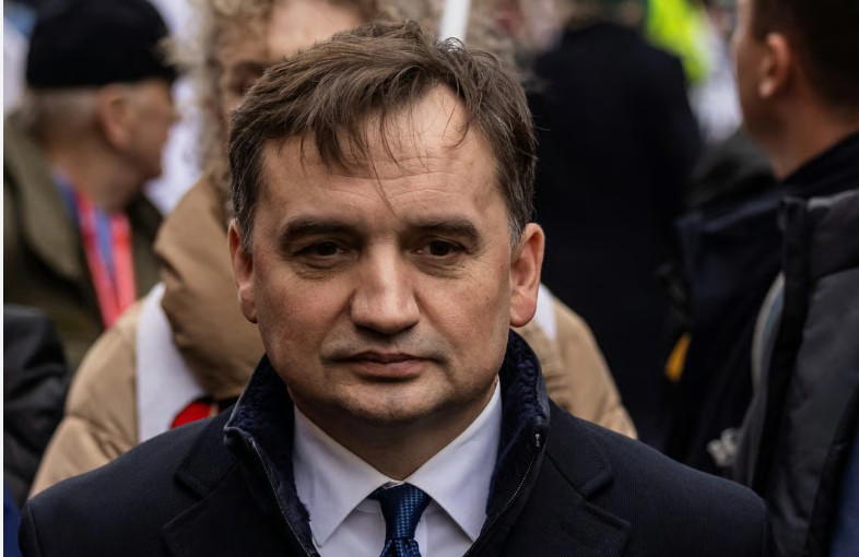 Poland seeks extradition of former Justice minister over alleged fund misuse
