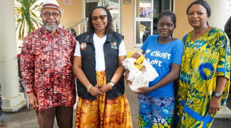Lagos rescues unconscious pregnant woman, hands mother, baby to Plateau govt