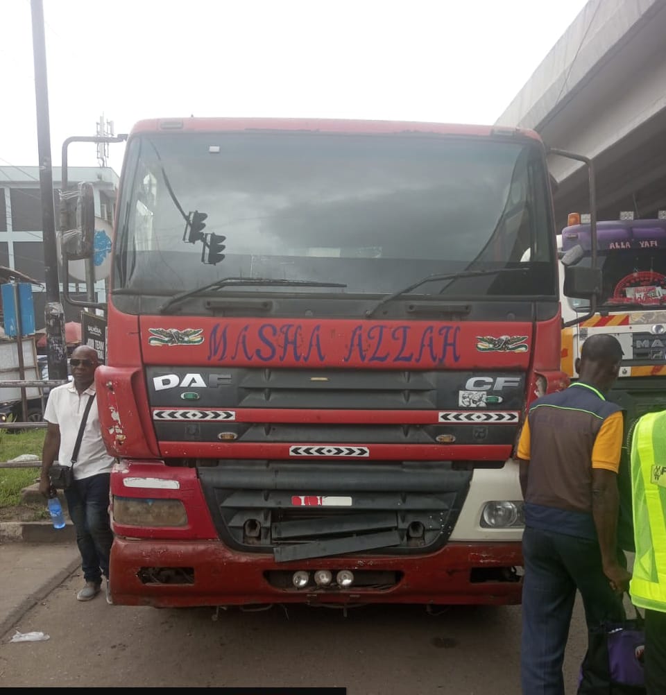 Fuel tanker crushes dispatch rider to death in Lagos, LASTMA arrests driver