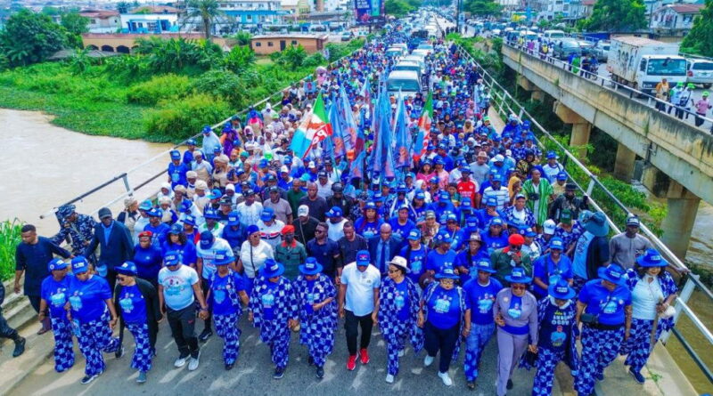 Osun Election: Oyetola’s wife mobilises 10,000 female canvassers for Oyebamiji