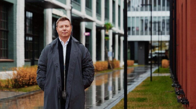 Denis Kitaev: Life, real estate, and work at Vesper