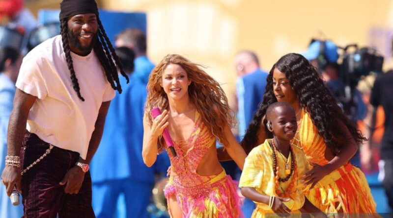 Video: Burna Boy, Shakira perform ‘Dai Dai’ at World Cup half-time show