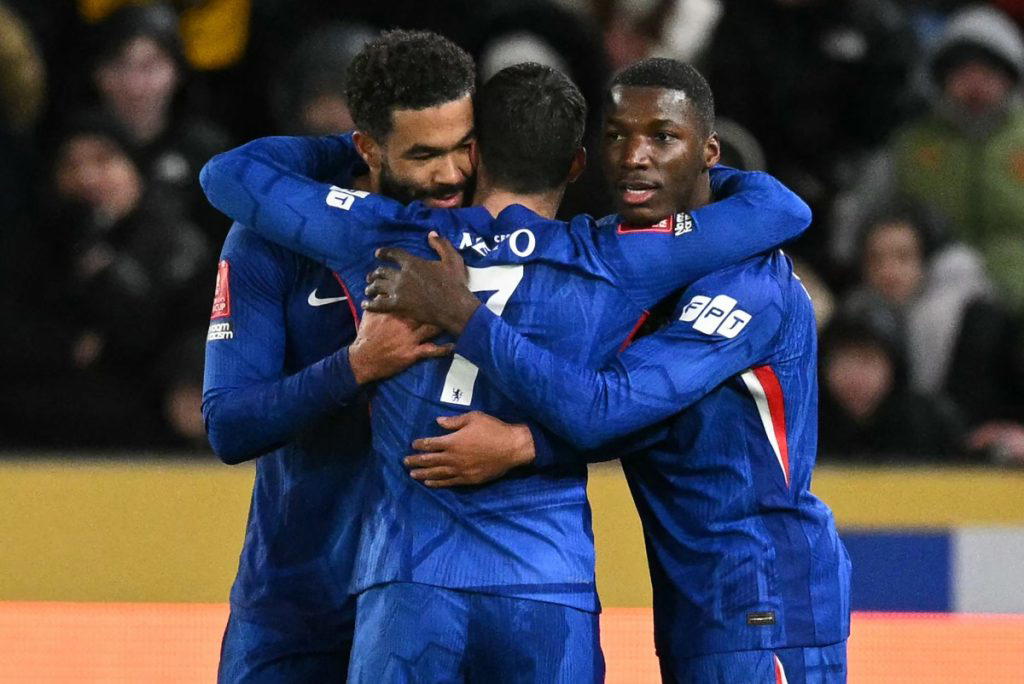 Chelsea to offload 16 players before transfer deadline