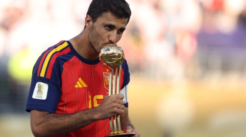 Barcelona agree deal to sign Rodri from Man City