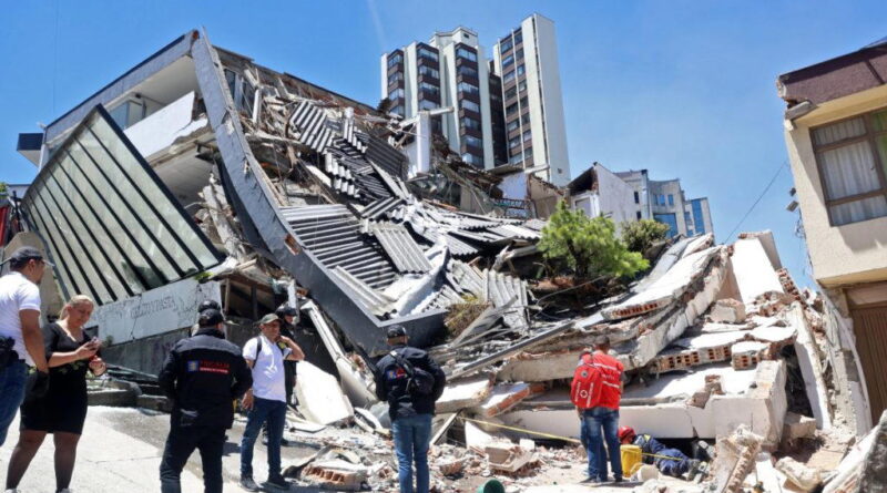 Colombia earthquake death toll jumps to 111; president declares emergency