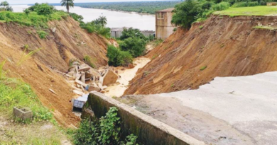 Residents count losses as river ravages C’River community