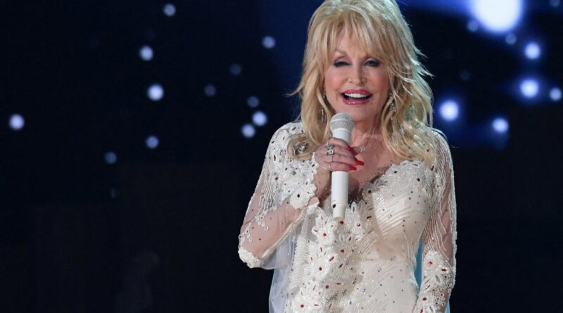 Dolly Parton’s death sparks outpouring of grief in divided America