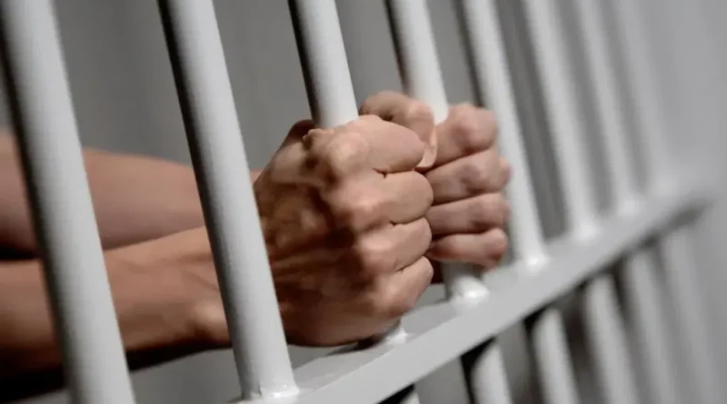 Inside prisons crime rings: How inmates run operations from behind bars