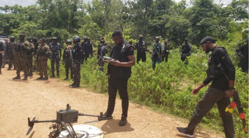 ‎Police, army comb forests for Kogi kidnapped victims, destroy suspected hideouts