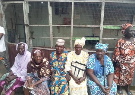 Osun Election: Suspected thugs disrupt voting at Aregbesola’s unit