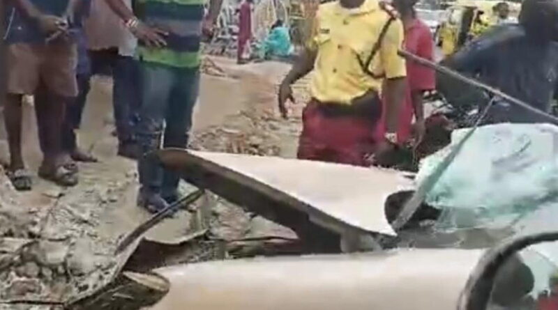 Female driver dies in Lagos lone crash after suspected brake failure