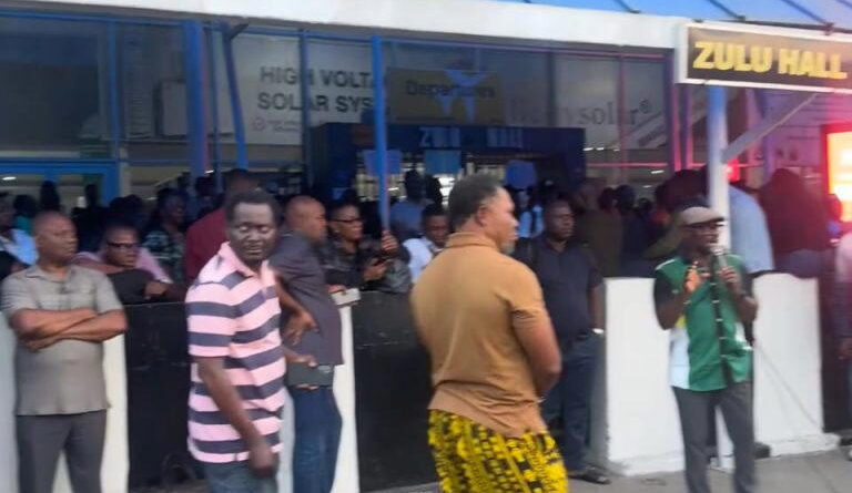 TSC ROW: Unions disrupt Air Peace operations, strand passengers