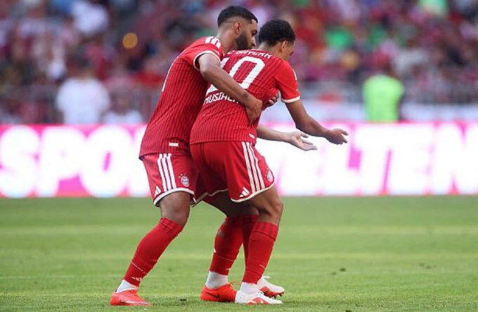 Bayern’s Musiala returns to training after on-field collapse