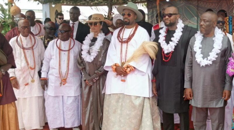 Bini riva life festival: The river proves “Water No Get Enemy” as neighbours unite