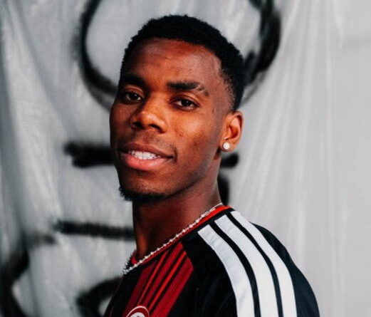 Frankfurt sign Super Eagles midfielder Raphael Onyedika