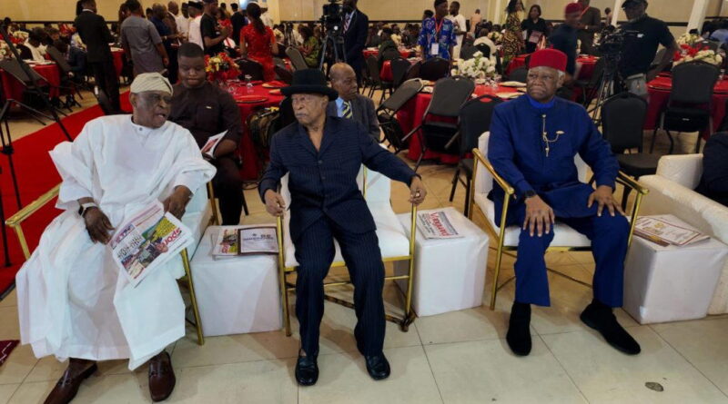 Photos: Osoba, Amaechi, other dignitaries grace Vanguard 40th anniversary book launch