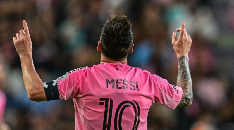 Messi agrees to buy second Spanish club after Argentina retirement