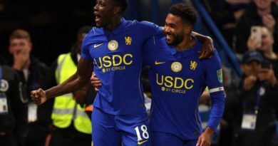 Chelsea fight back from 2-0 down to beat Leeds 6-3