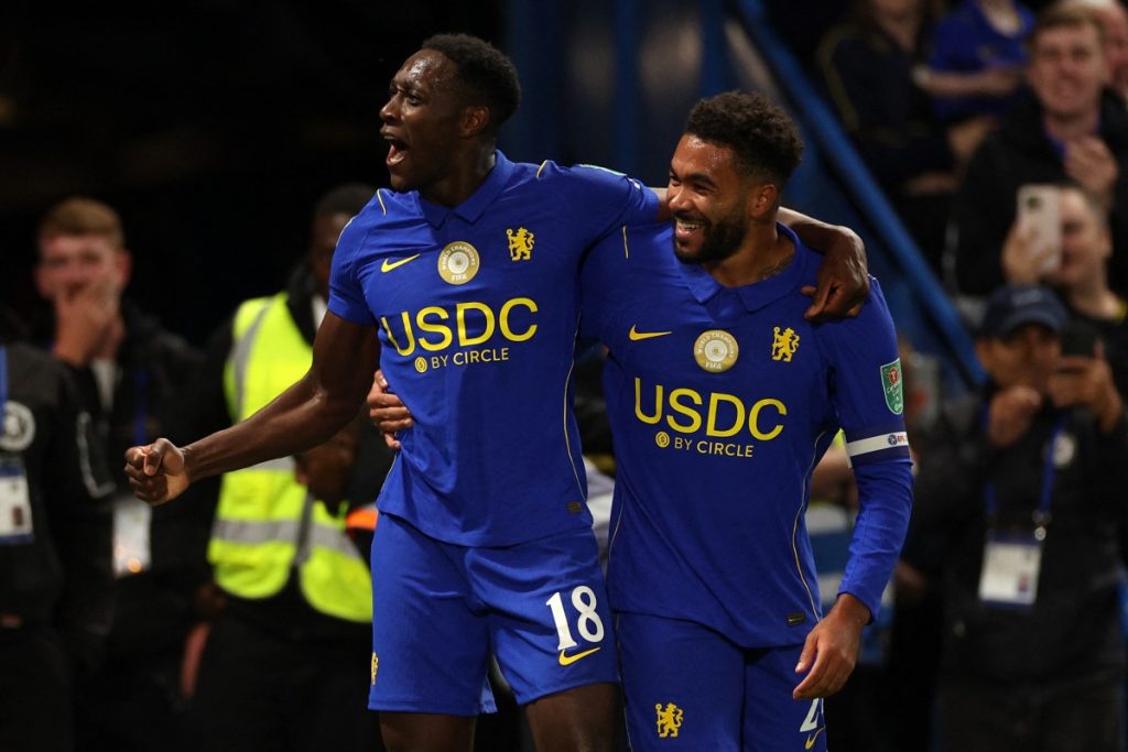 Chelsea fight back from 2-0 down to beat Leeds 6-3