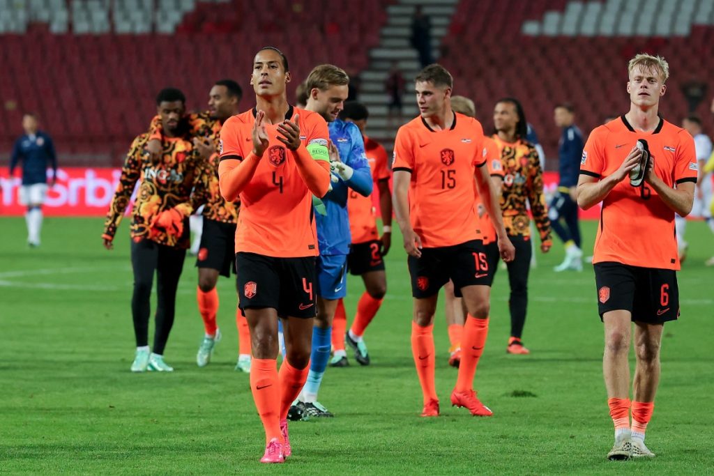 Xavi earns first win as Netherlands coach with 2-1 victory over Serbia
