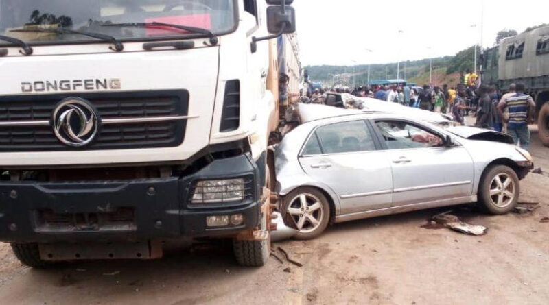 5 killed as multiple vehicles crash on Enugu-Onitsha Expressway