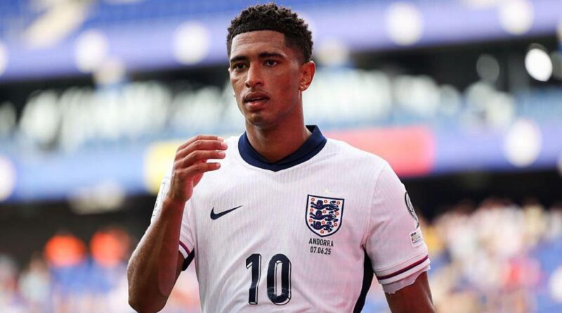 Bellingham wins England Player of the Year for second straight season