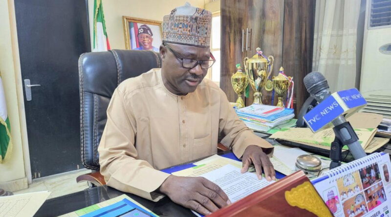 Borno commissioner retracts ‘finger-breaking’ comment, apologises to residents