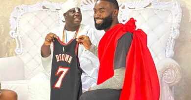 Ooni names NBA star Jaylen Brown ‘Babatunde’