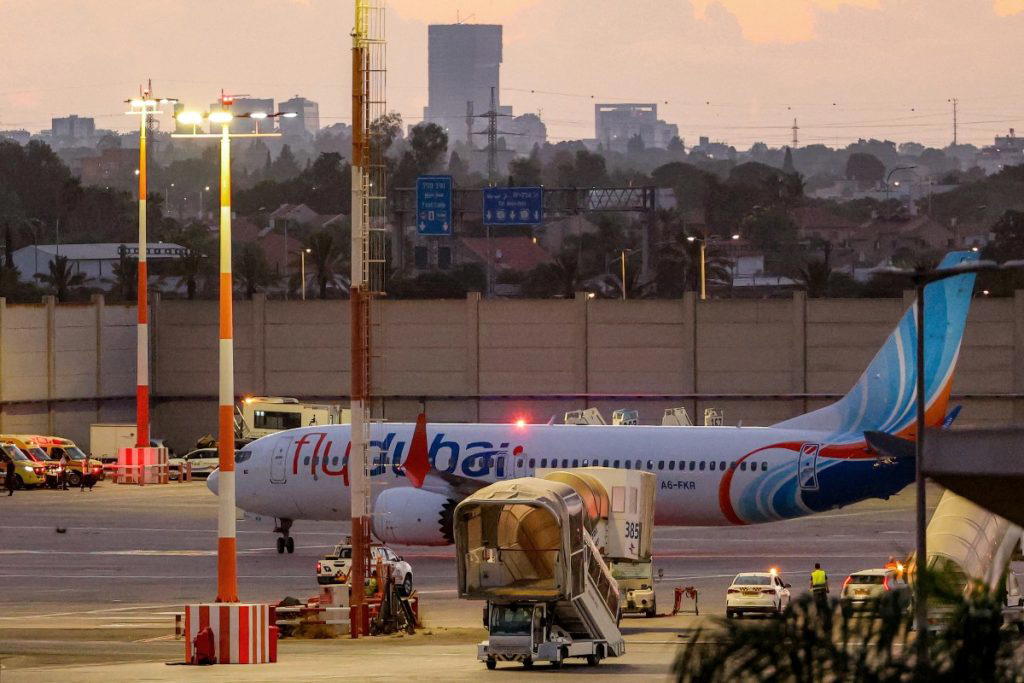 Israel president to present ‘heroism’ awards to 4 flydubai passengers