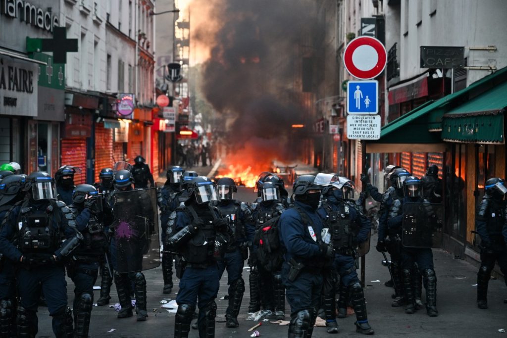 France’s Marseille bans daytime gatherings after unrest