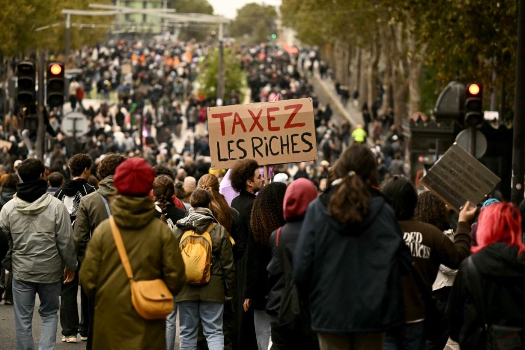 France protests: Latest developments