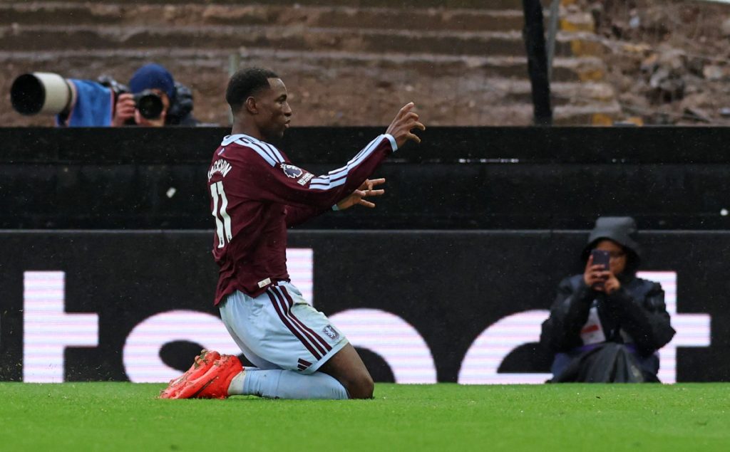Man City beaten by Aston Villa to end perfect Premier League start