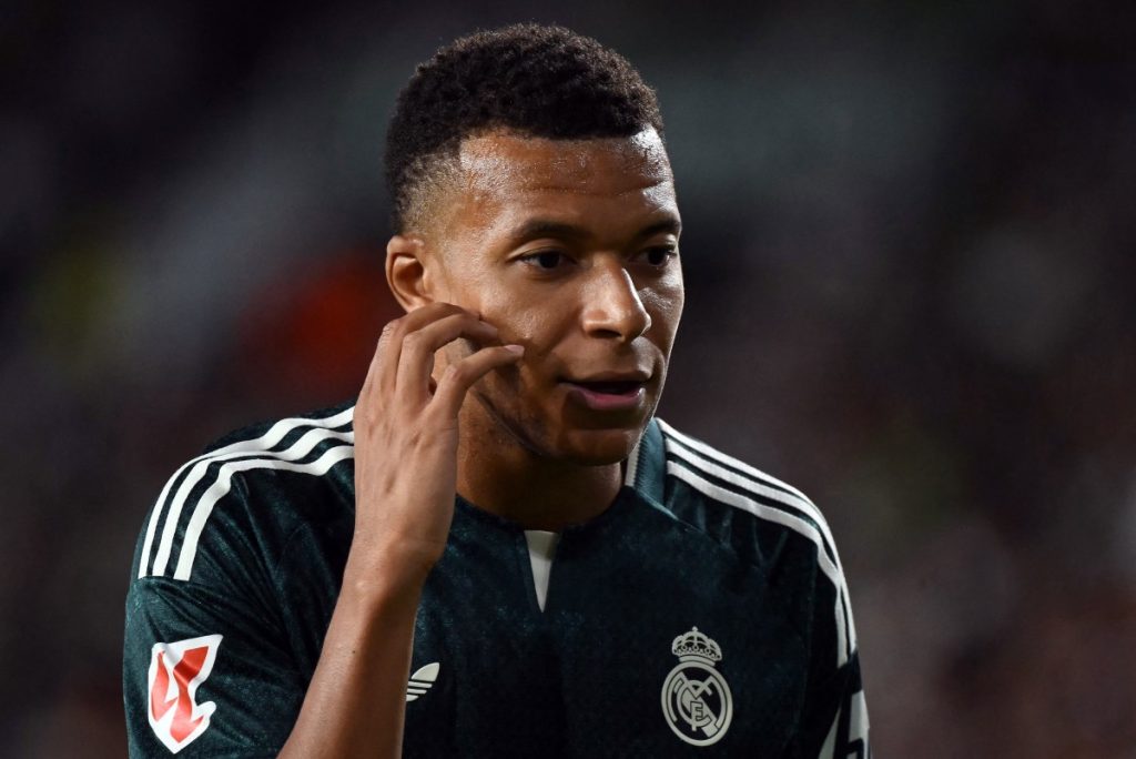 Mbappe apologises for Mao Zedong comment after Chinese sponsors drop him