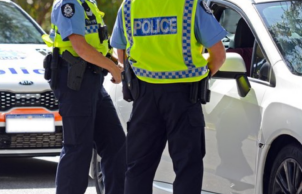 Car crashes into crowd in Australia, 10 injured